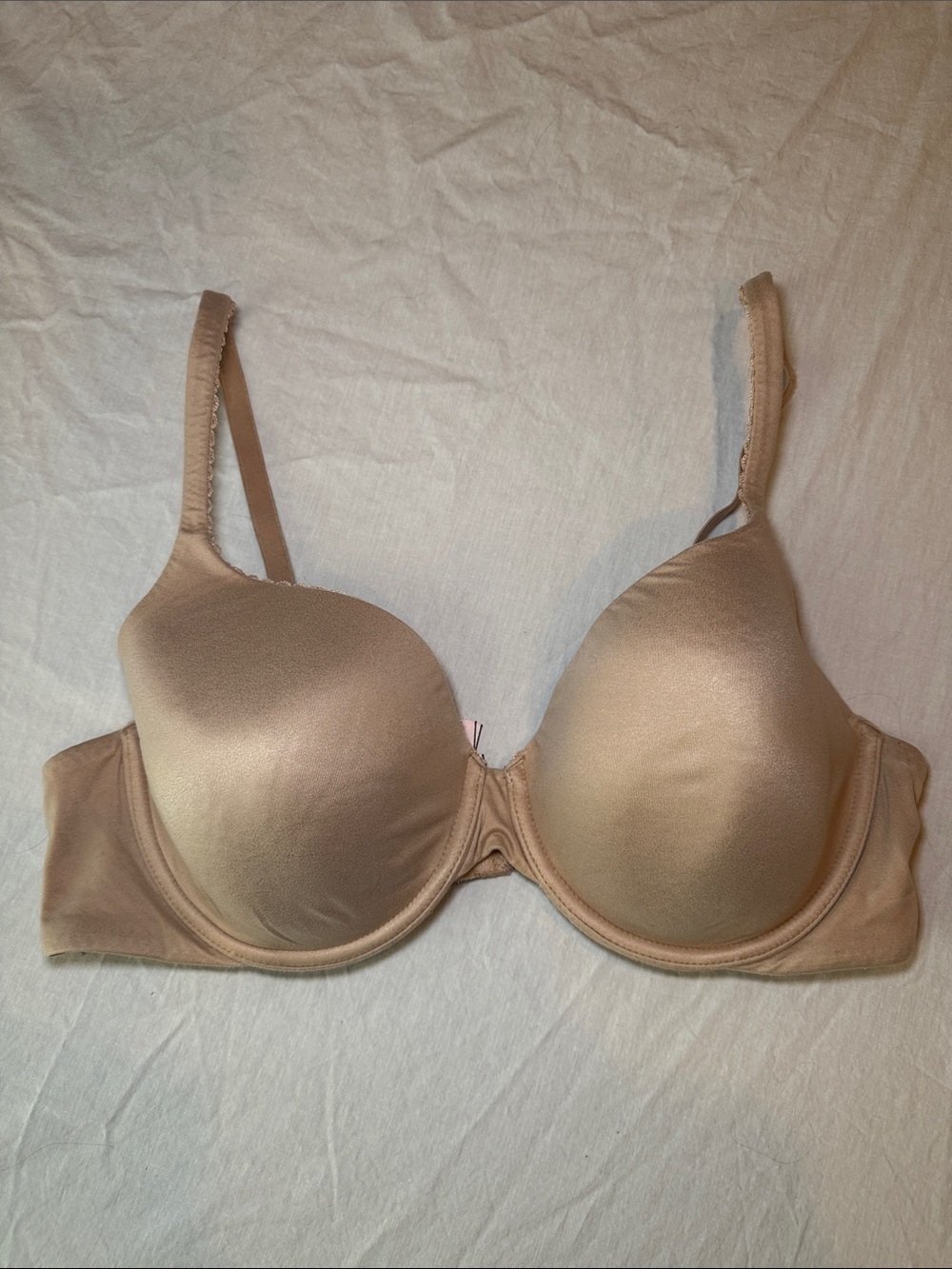 Victoria Secret Body by Victoria Lined Perfect Coverage Nude Bra 38C VGUC